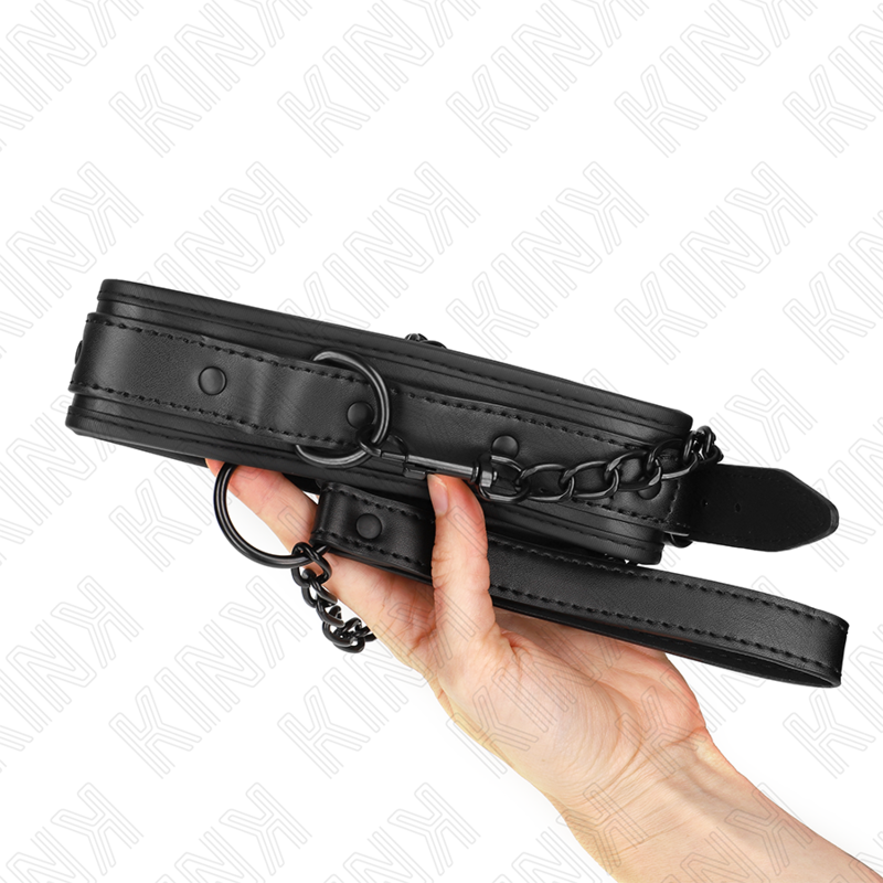 KINK - Neopreen bondagehalsband model 2 met riem 78 CM, verstelbaar, 37.5 X 49.5 CM
