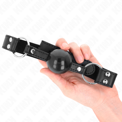 KINK - ZACHTE EN STEVIGE BAL 4 CM KNEVEL MET KUNSTLEREN BAND 62 x 2.5 CM VERSTELBAAR 42-58 CM