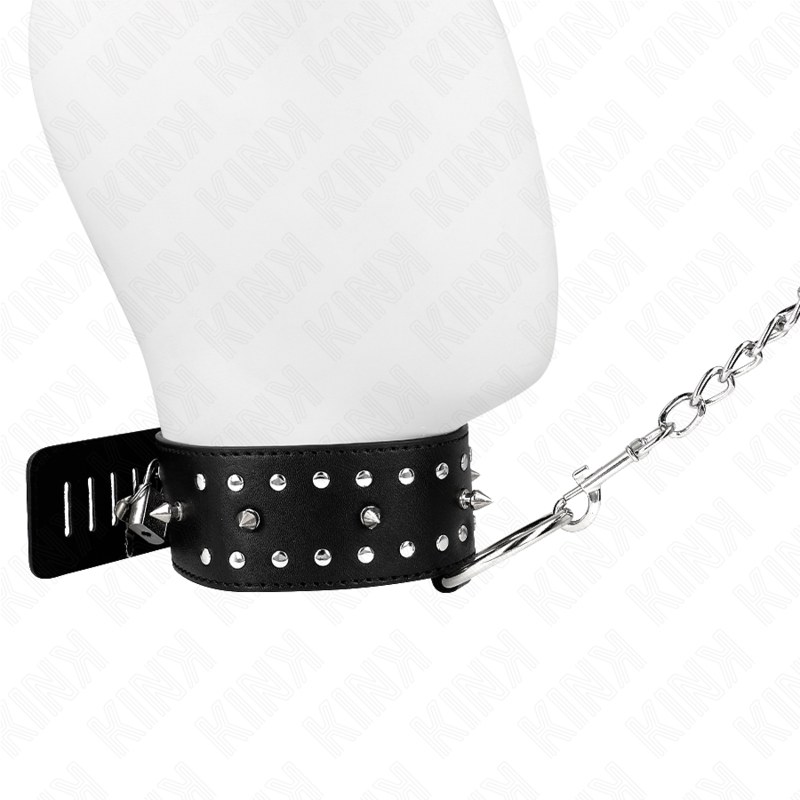 KINK - HALSBAND MET RIEM 65 CM EN LEIDSEL MET ZILVEREN STUDS MODEL 1 VERSTELBAAR 36-43 CM X 5 CM